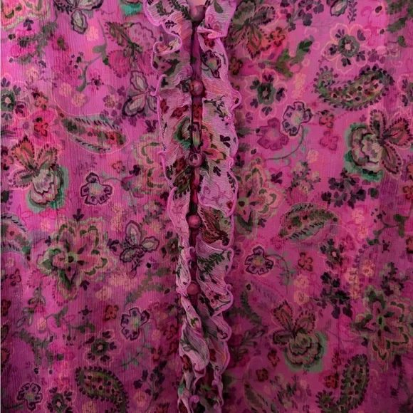 JOHNNY WAS-Jade
Foxglove Silk Blouse
Size:XL
Excellent Pre-worn condition - Picture 4 of 12